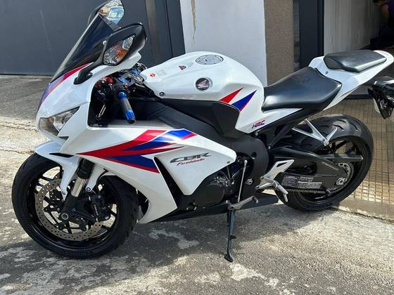 HONDA CBR 1000RR FIREBLADE 